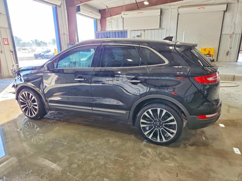 Фото 2 с аукциона – 2019 LINCOLN MKC с VIN 5LMTJ3DH7KUL02093