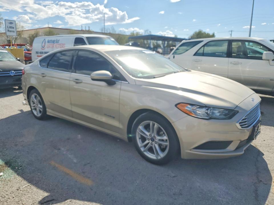 Photo 4 from auction – 2018 FORD FUSION with VIN 3FA6P0LU0JR191883
