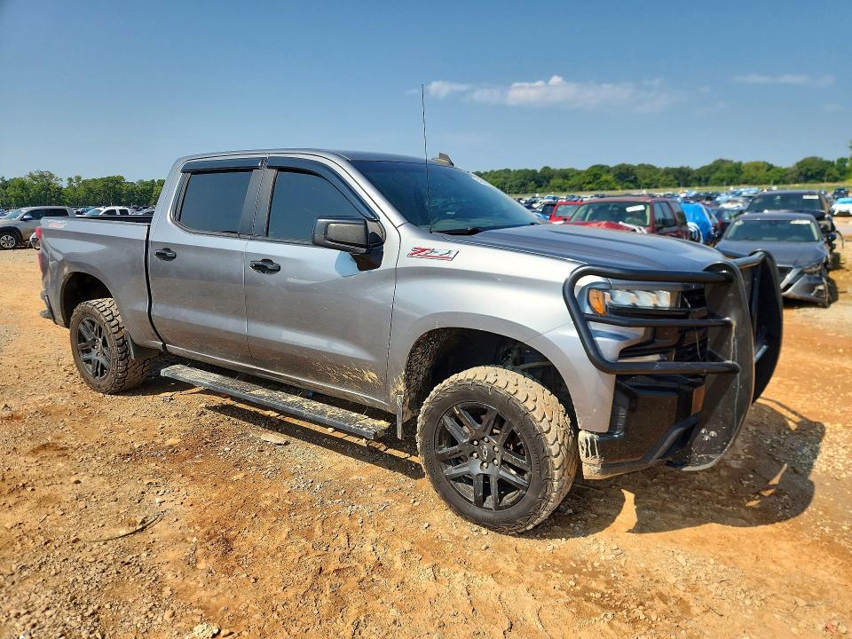 Photo 4 from auction – 2021 CHEVROLET SILVERADO with VIN 3GCPYFED2MG385472