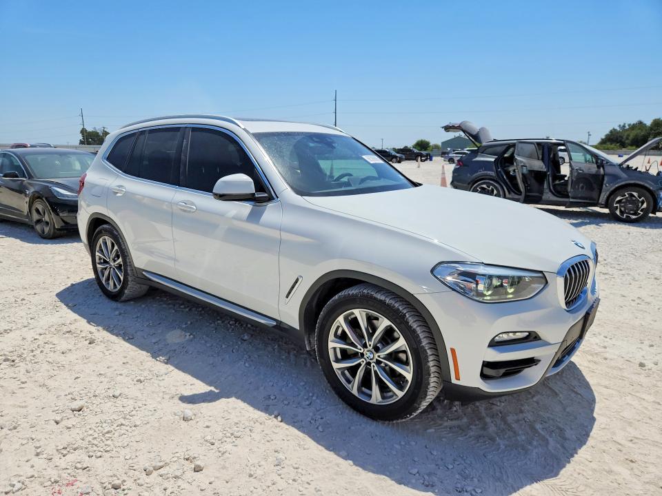 Photo 4 from auction – 2019 BMW X3 with VIN 5UXTR7C57KLE98252