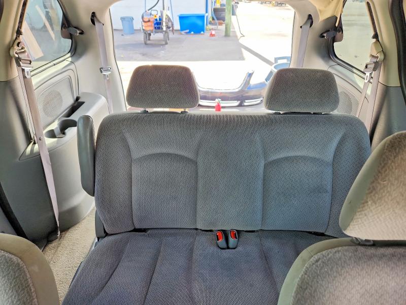 Photo 10 from auction – 2005 CHRYSLER TOWN COUNTRY with VIN 1C4GP45R55B417232