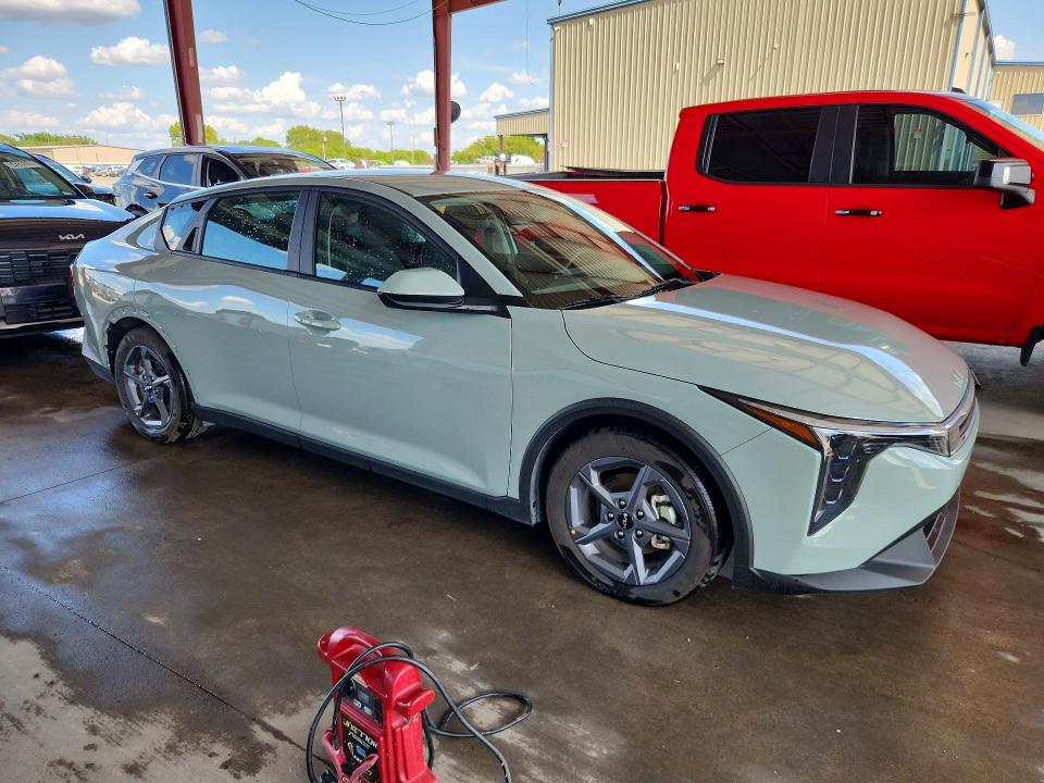 Photo 4 from auction – 2026 KIA K4 with VIN 3KPFT4DEXTE249139