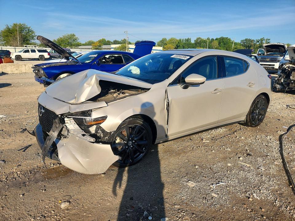 Photo 1 from auction – 2022 MAZDA 3 with VIN JM1BPBML7N1512585