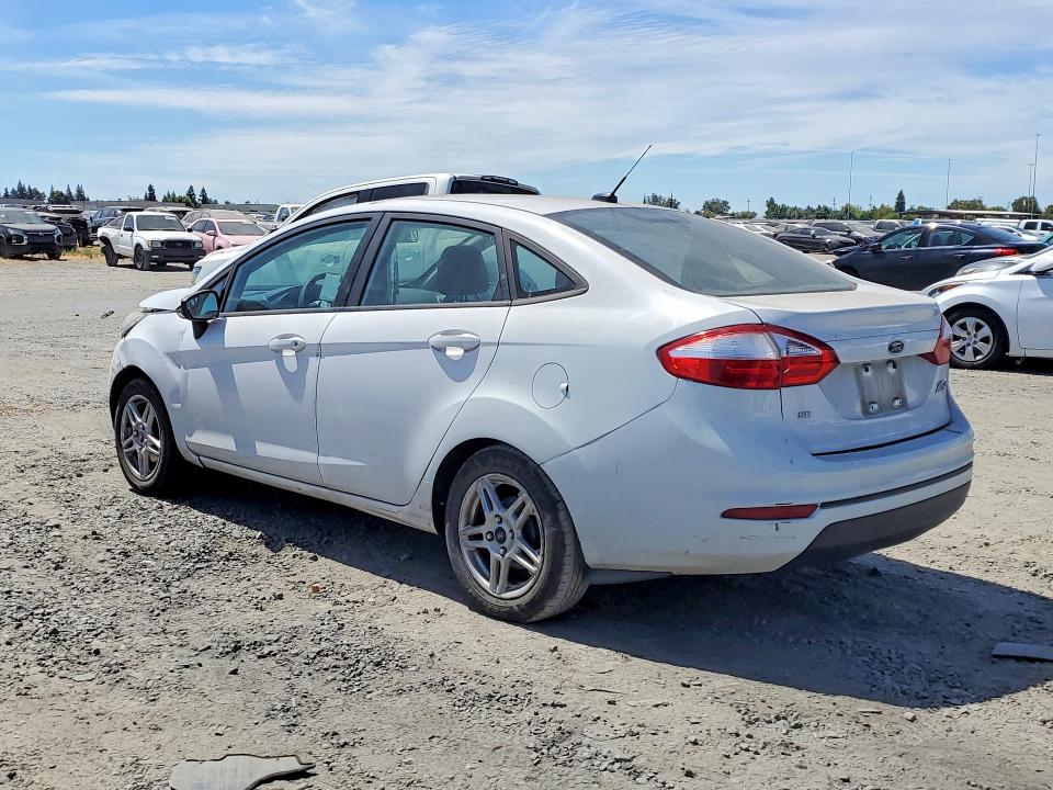 Photo 2 from auction – 2017 FORD FIESTA with VIN 3FADP4BJ6HM131894