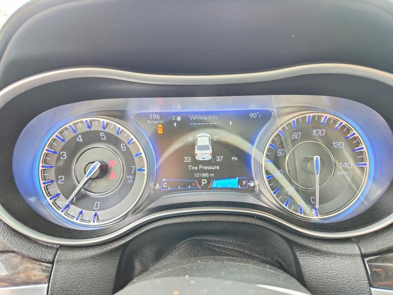 Photo 9 from auction – 2018 CHRYSLER 300 with VIN 2C3CCAEG6JH314107