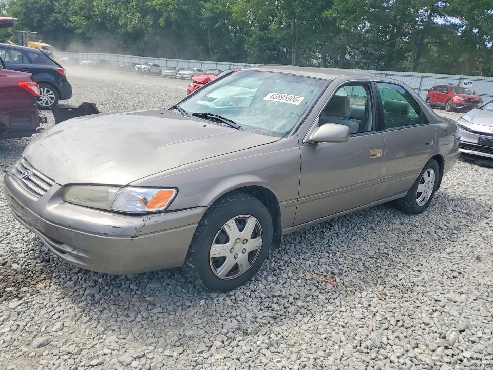 TOYOTA CAMRY 1998 with VIN 4T1BF28K0WU047244 - Photo from auction