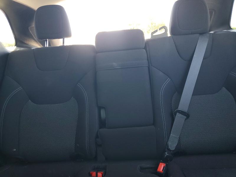 Photo 10 from auction – 2019 JEEP CHEROKEE with VIN 1C4PJLCB7KD215526