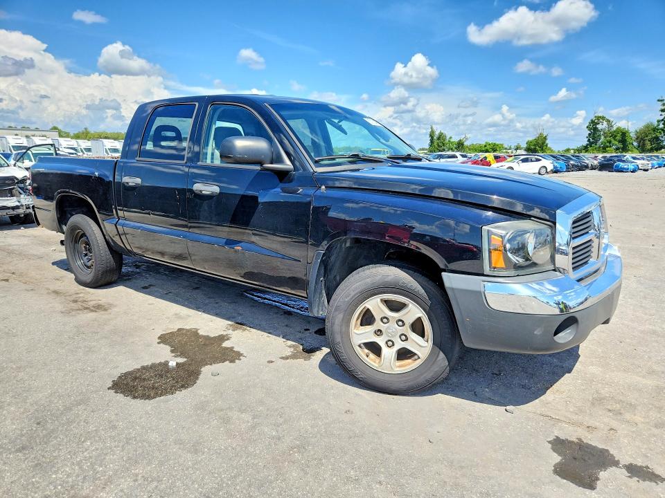 Photo 4 from auction – 2005 DODGE DAKOTA with VIN 1D7HE48KX5S186696