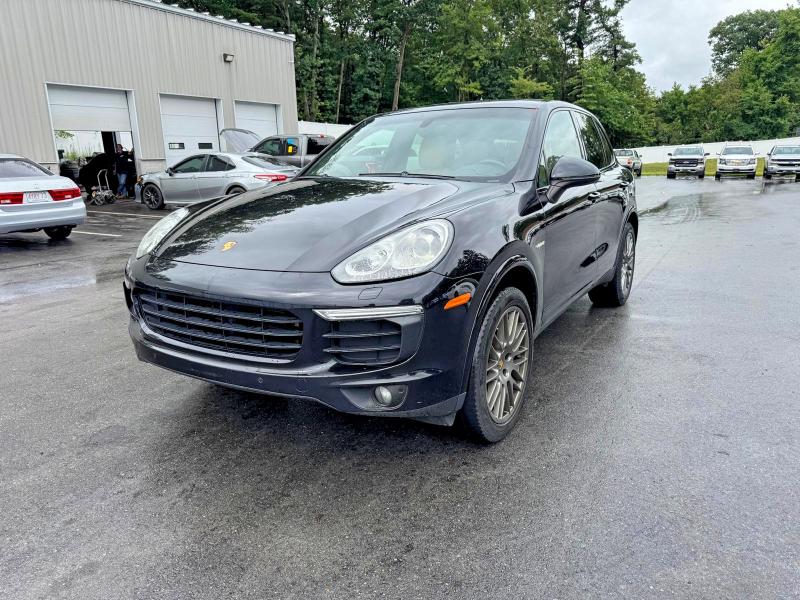 PORSCHE CAYENNE 2017 with VIN WP1AE2A24HLA72698 - Photo from auction