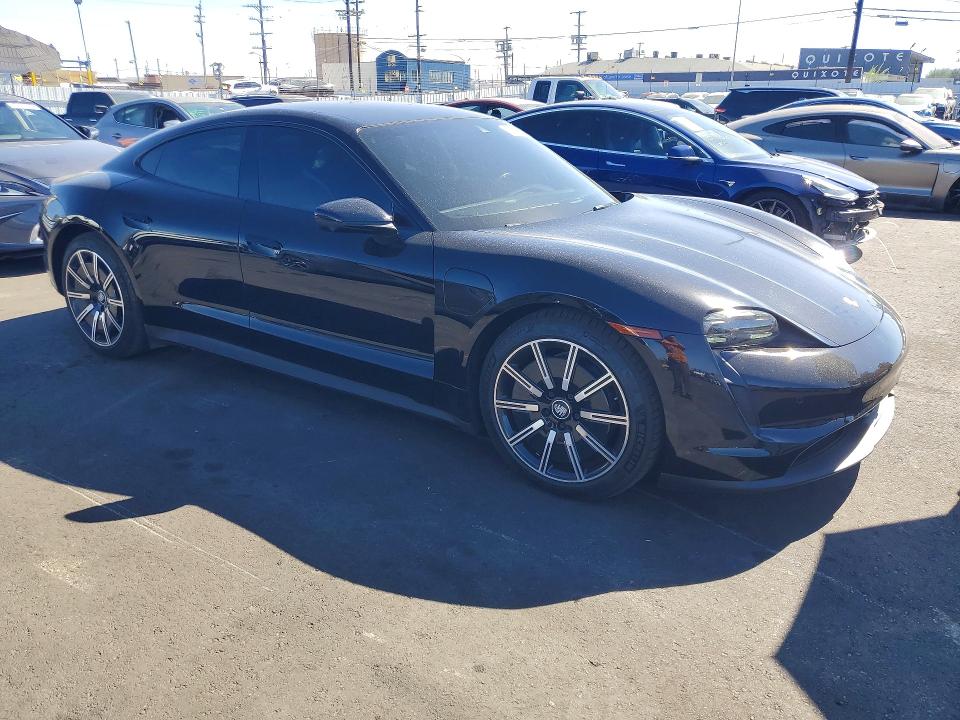 Photo 4 from auction – 2022 PORSCHE TAYCAN with VIN WP0AA2Y11NSA16863