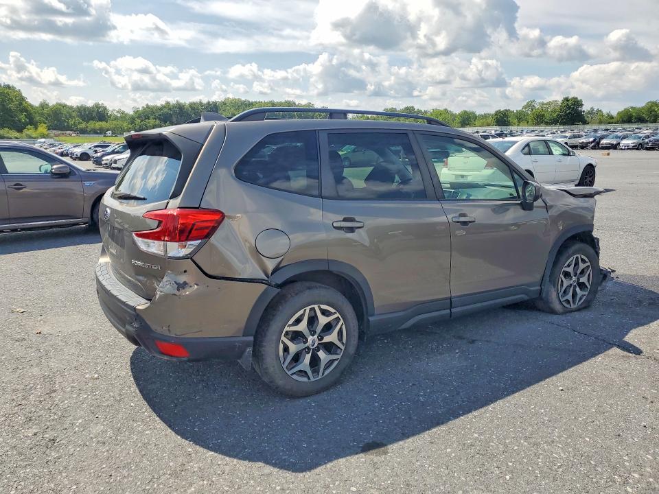 Zdjęcie 3 z aukcji – 2020 SUBARU FORESTER z VIN JF2SKAGC6LH464751