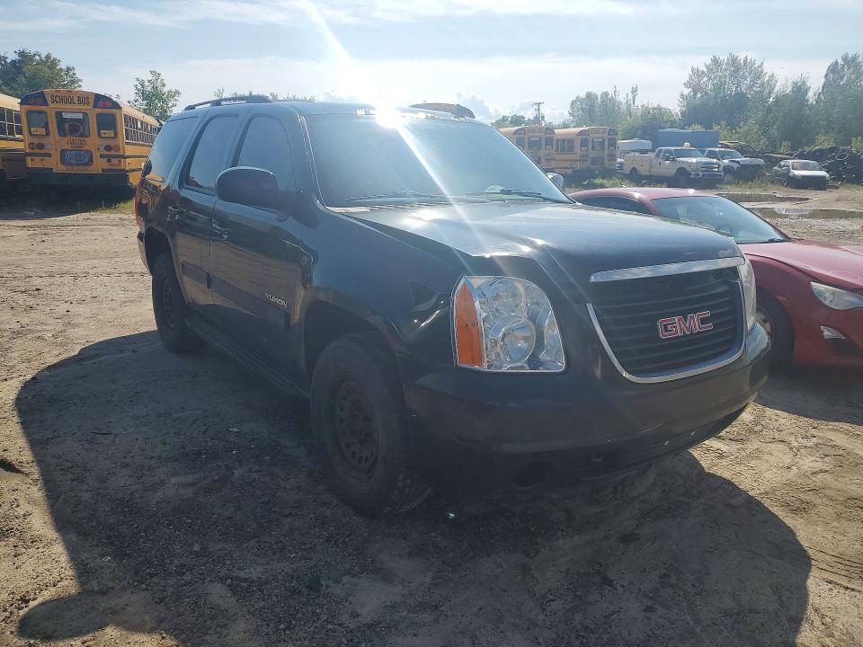 Photo 4 from auction – 2011 GMC YUKON with VIN 1GKS2AE05BR125726