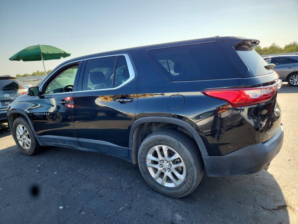 Photo 2 from auction – 2018 CHEVROLET TRAVERSE with VIN 1GNERFKW2JJ232392