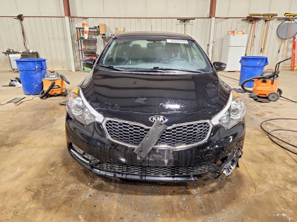 Photo 5 from auction – 2016 KIA FORTE5 with VIN KNAFK5A8XG5583774