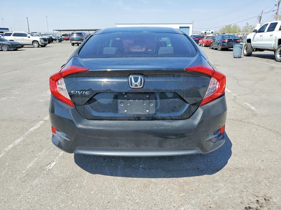 Zdjęcie 6 z aukcji – 2017 HONDA CIVIC z VIN 19XFC2F50HE038606