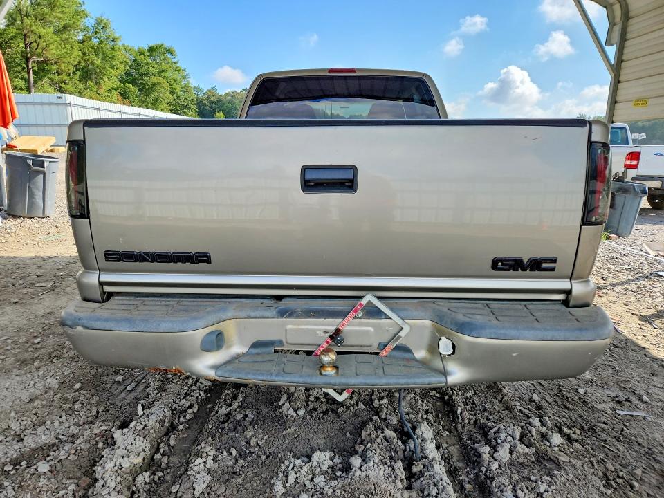 Photo 6 from auction – 1998 GMC SONOMA with VIN 1GTCS1949W8544168