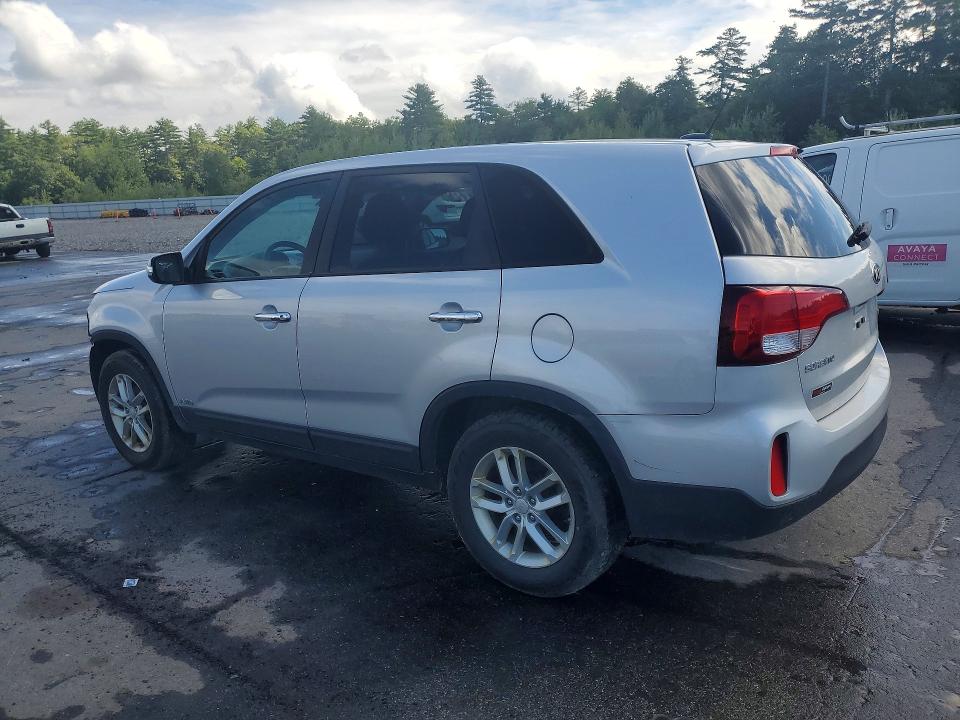Photo 2 from auction – 2014 KIA SORENTO with VIN 5XYKTCA67EG470872