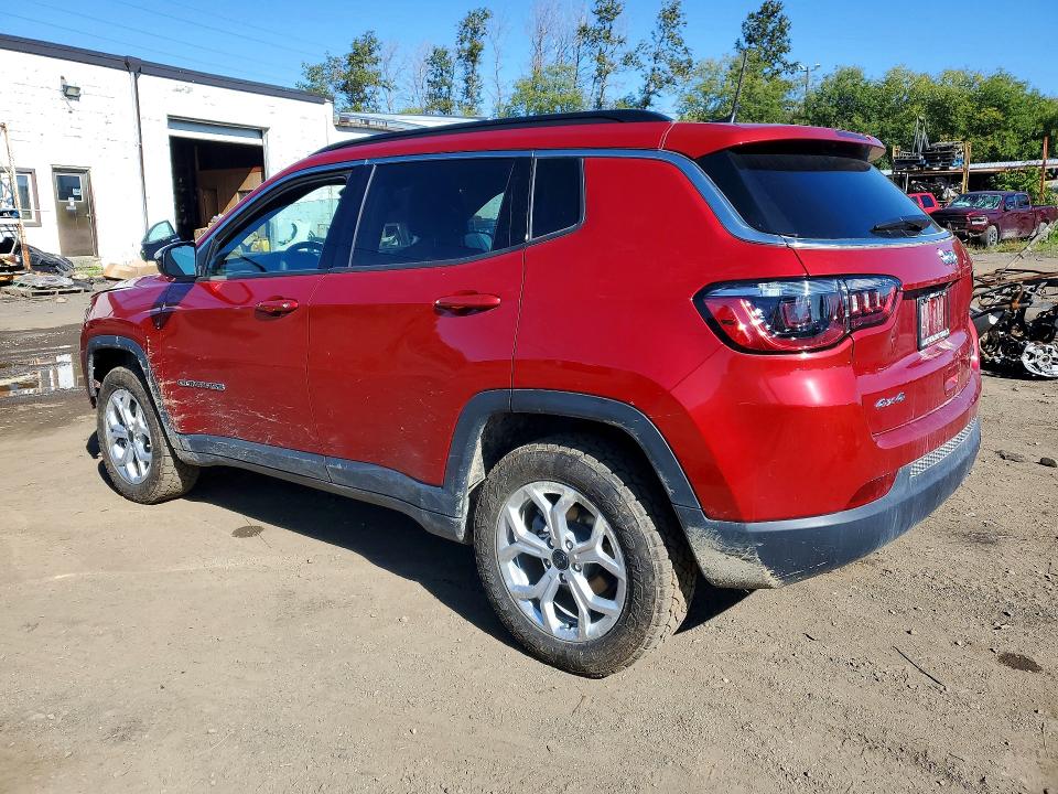 Photo 2 from auction – 2025 JEEP COMPASS with VIN 3C4NJDBN1ST616587