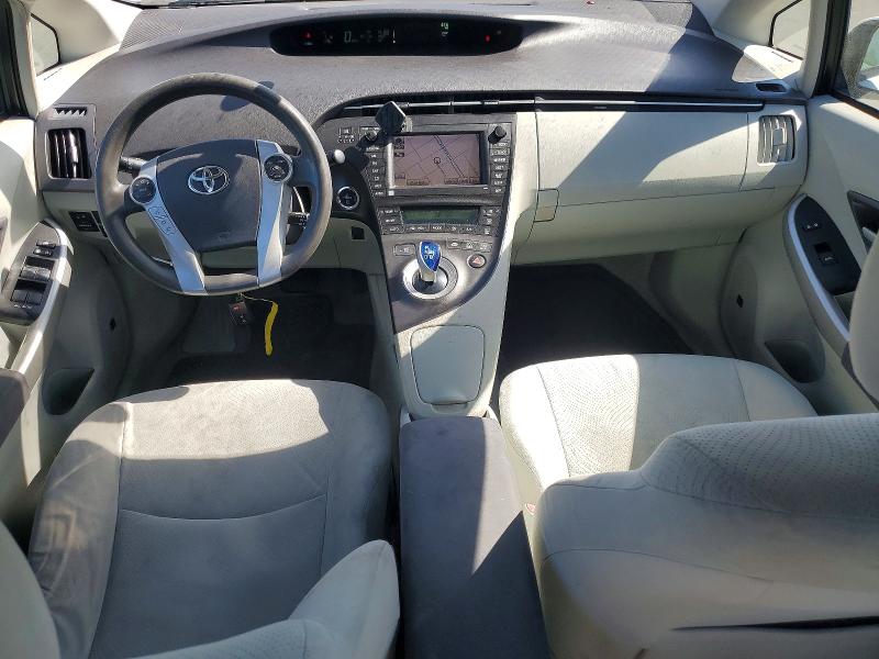 Снимка 8 от търг – 2010 TOYOTA PRIUS с VIN JTDKN3DU0A0211211
