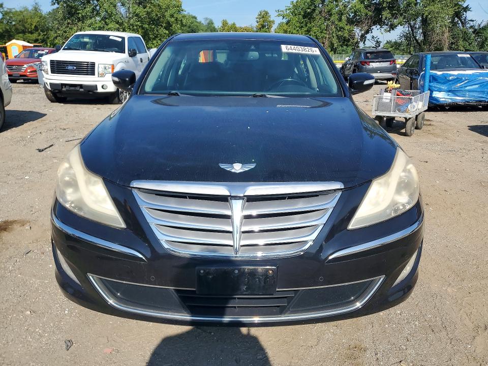 Photo 5 from auction – 2012 HYUNDAI GENESIS with VIN KMHGC4DD1CU167793