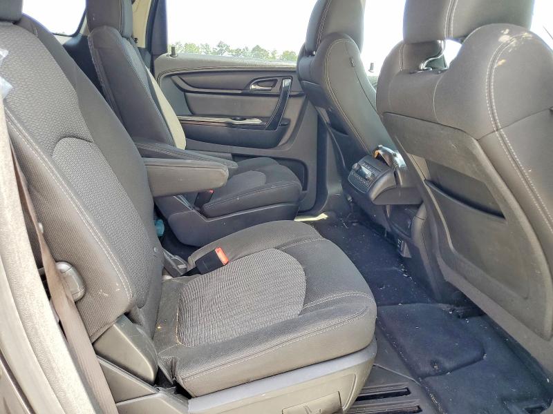 Photo 11 from auction – 2015 CHEVROLET TRAVERSE with VIN 1GNKRHKD2FJ290491