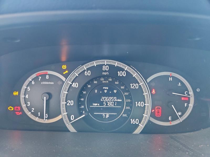 Photo 9 from auction – 2016 HONDA ACCORD with VIN 1HGCR2F36GA059723