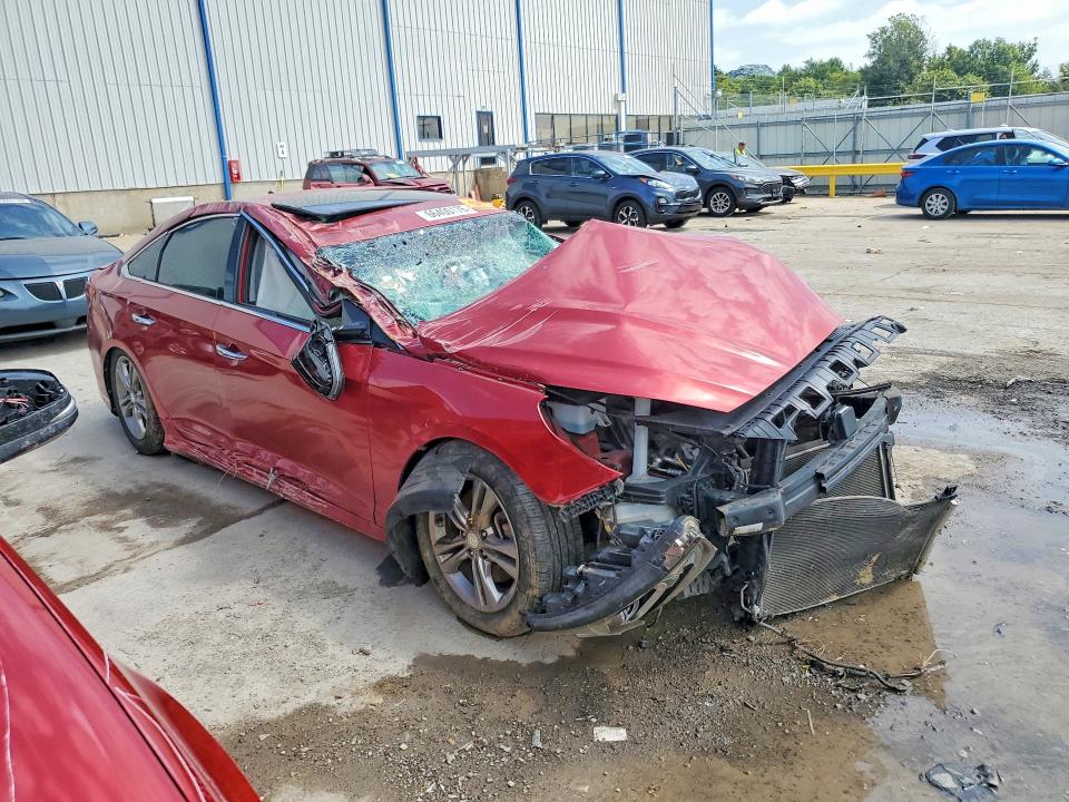 Photo 4 from auction – 2018 HYUNDAI SONATA with VIN 5NPE34AF0JH606281