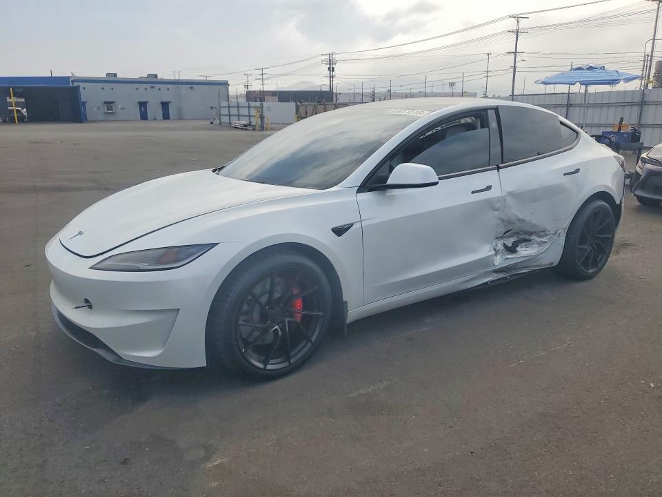 2026 TESLA MODEL 3 - Търг №63611516