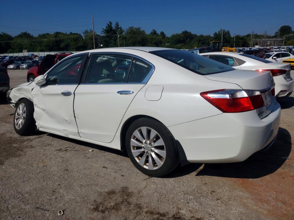 Photo 2 from auction – 2015 HONDA ACCORD with VIN 1HGCR2F71FA033855