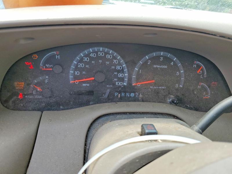 Photo 9 from auction – 2002 FORD EXPEDITION with VIN 1FMPU18L82LA45353