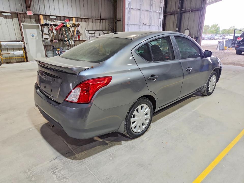 Photo 3 from auction – 2017 NISSAN VERSA with VIN 3N1CN7AP1HL879853