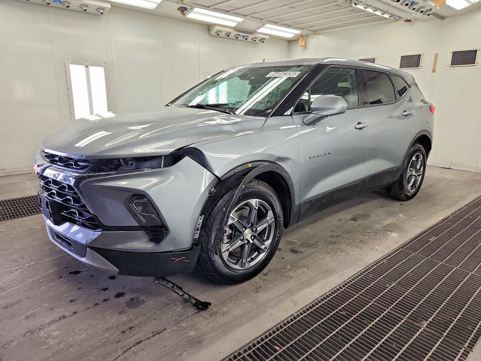 CHEVROLET BLAZER 2025 with VIN 3GNKBCR47SS253751 - Photo from auction