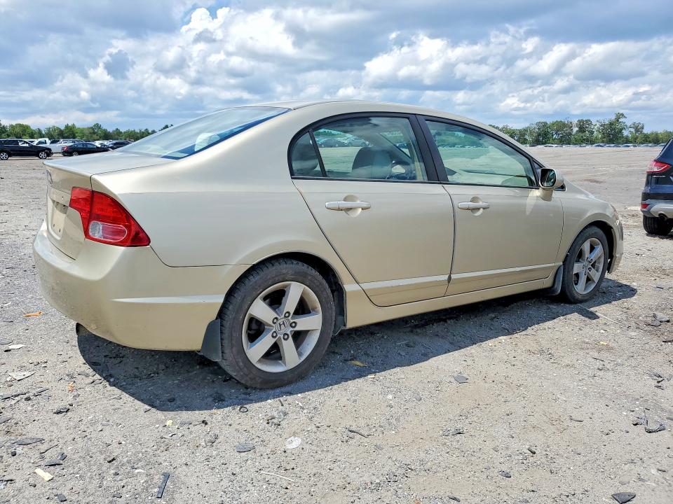 Photo 3 from auction – 2007 HONDA CIVIC with VIN 1HGFA16897L015679