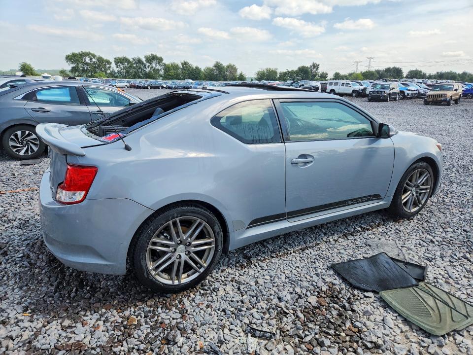 Photo 3 from auction – 2013 SCION TC with VIN JTKJF5C78D3047718
