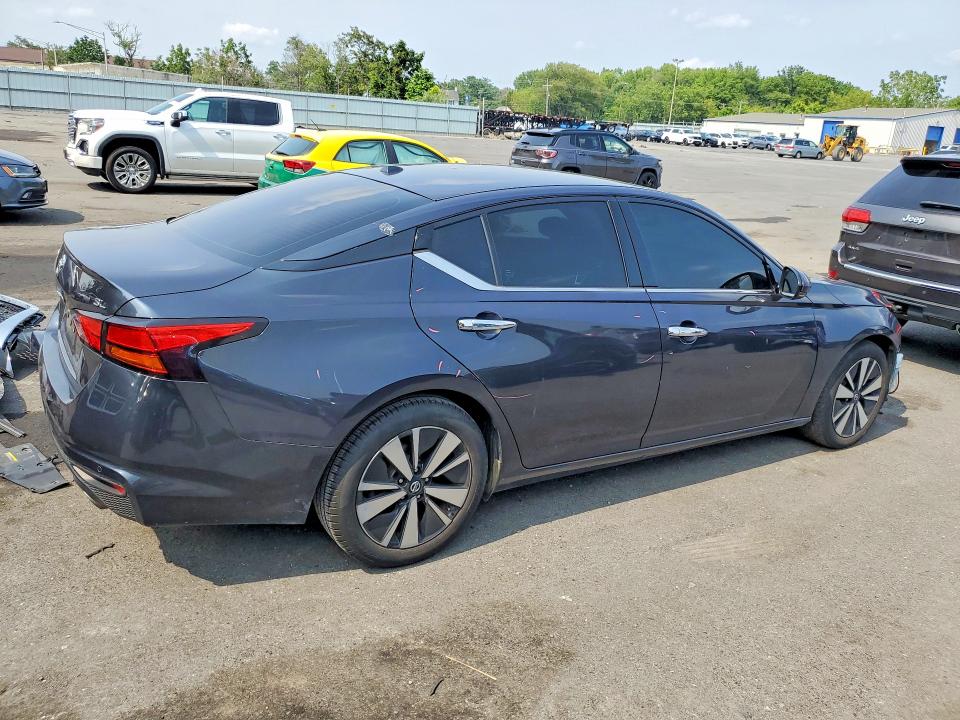 Foto 3 de la subasta – 2019 NISSAN ALTIMA con VIN 1N4BL4EV6KC230970
