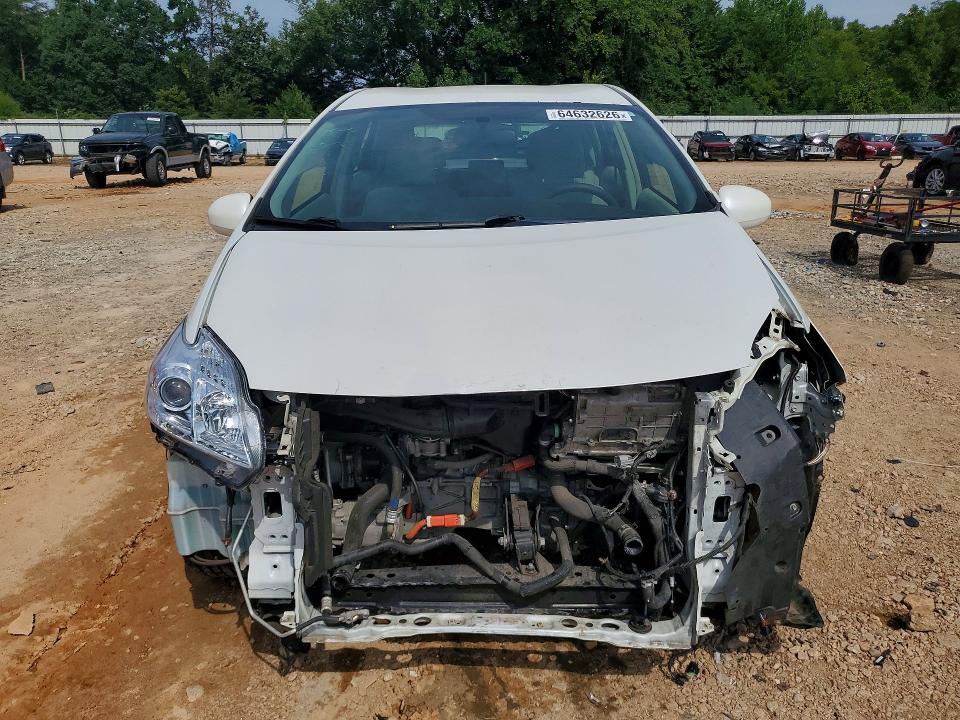 Photo 5 from auction – 2014 TOYOTA PRIUS with VIN JTDKN3DUXE0360375