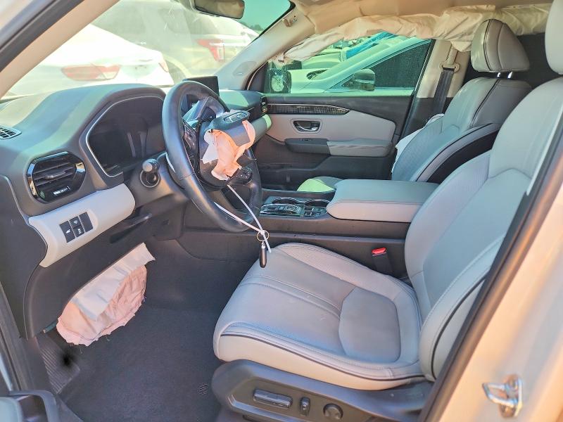 Photo 7 from auction – 2023 HONDA PILOT with VIN 5FNYG1H82PB030773