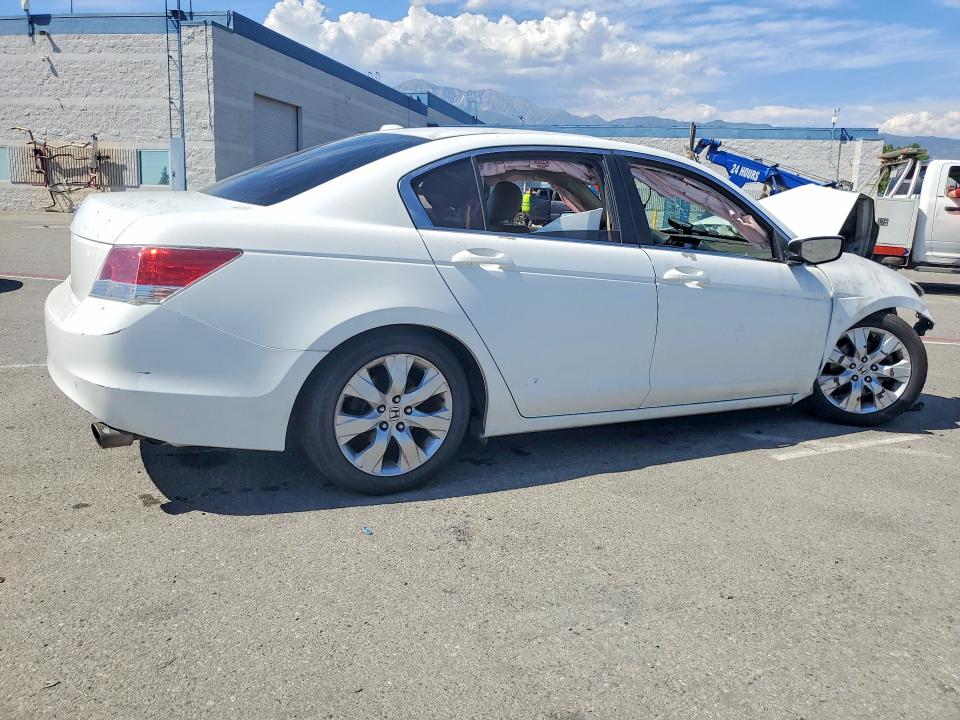 Photo 3 from auction – 2010 HONDA ACCORD with VIN 1HGCP2F87AA115855
