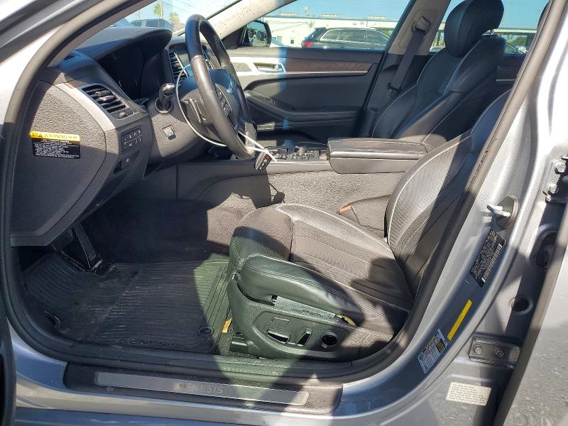Photo 7 from auction – 2015 HYUNDAI GENESIS with VIN KMHGN4JE5FU080443