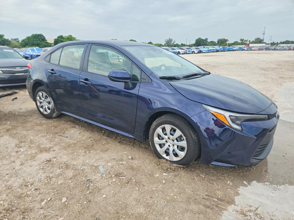 Photo 4 from auction – 2026 TOYOTA COROLLA HYBRID with VIN JTDBCMFE2T3127071