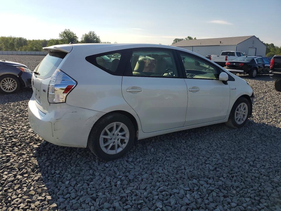 Photo 3 from auction – 2014 TOYOTA PRIUS V with VIN JTDZN3EU0EJ010034