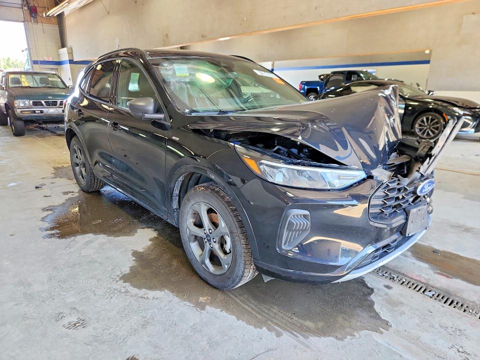 Photo 4 from auction – 2024 FORD ESCAPE with VIN 1FMCU9MN0RUA28703
