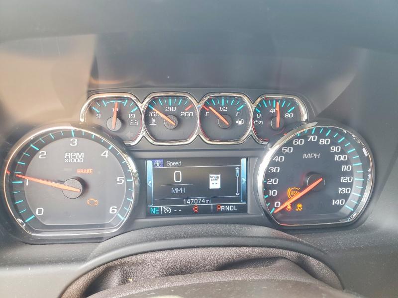 Снимка 9 от търг – 2017 CHEVROLET SUBURBAN с VIN 1GNSKJKC2HR248068