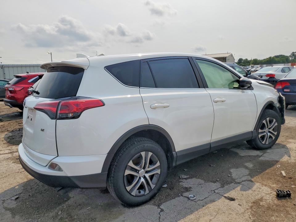 Photo 3 from auction – 2017 TOYOTA RAV4 with VIN JTMZFREV2HJ719108