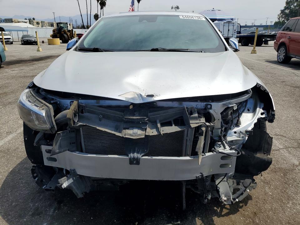 Photo 5 from auction – 2016 CHEVROLET MALIBU with VIN 1G1ZE5ST2GF336925