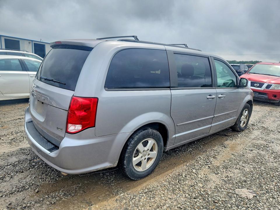Photo 3 from auction – 2013 DODGE GRAND CARAVAN with VIN 2C4RDGCG7DR545962