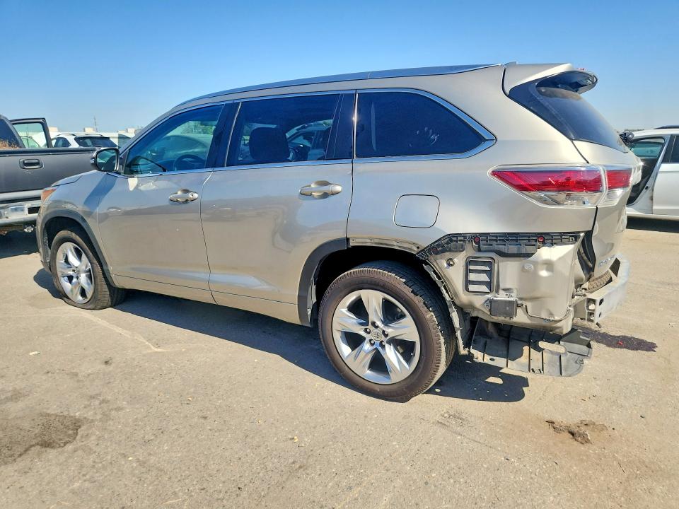 Photo 2 from auction – 2014 TOYOTA HIGHLANDER with VIN 5TDYKRFH3ES005888
