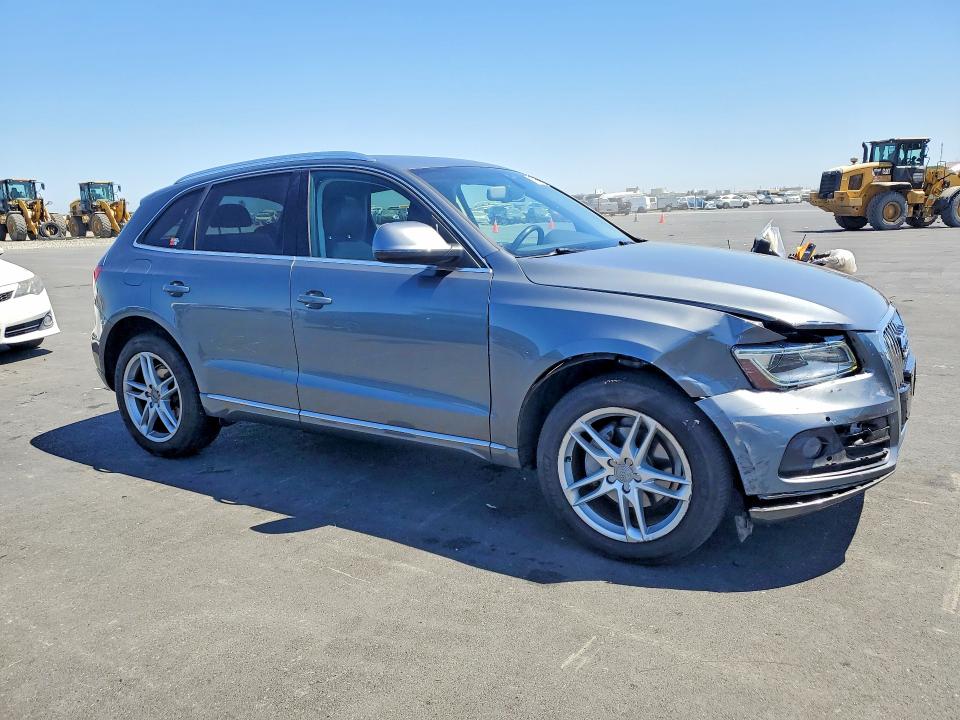Photo 4 from auction – 2013 AUDI Q5 with VIN WA1LFAFP7DA019810