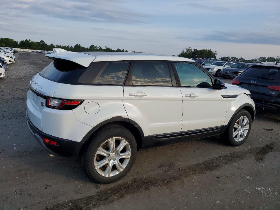 Photo 3 from auction – 2018 LAND ROVER RANGE ROVER EVOQUE with VIN SALVP2RX4JH299811