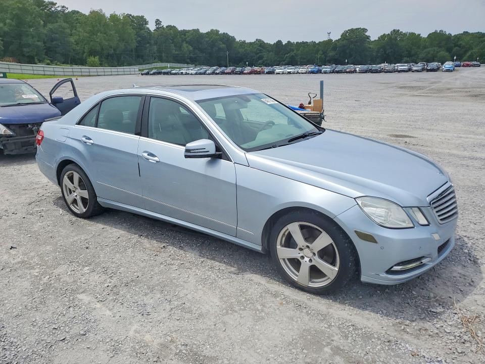 Photo 4 from auction – 2013 MERCEDES-BENZ E with VIN WDDHF8JBXDA692841